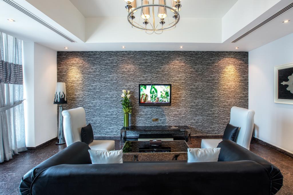 מנאמה Loumage Hotel & Suites מראה חיצוני תמונה