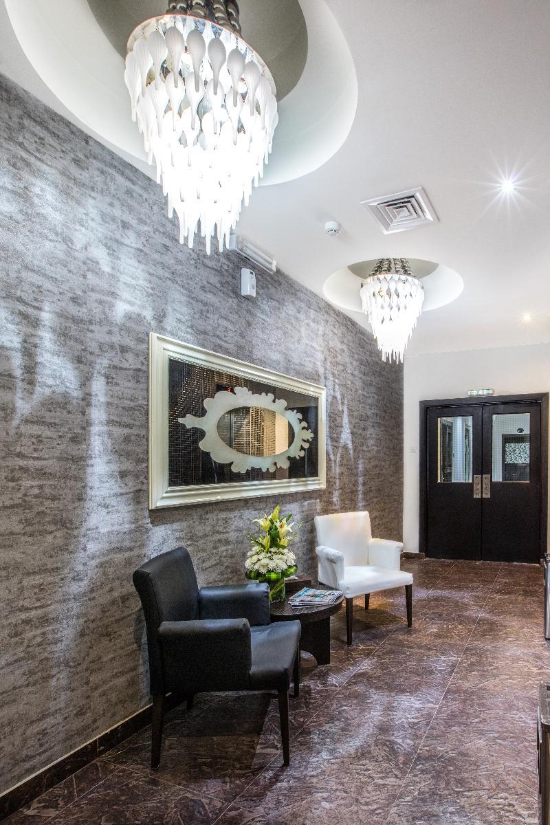 מנאמה Loumage Hotel & Suites מראה חיצוני תמונה