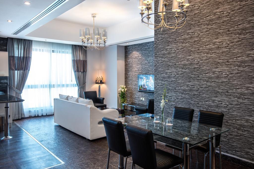 מנאמה Loumage Hotel & Suites מראה חיצוני תמונה