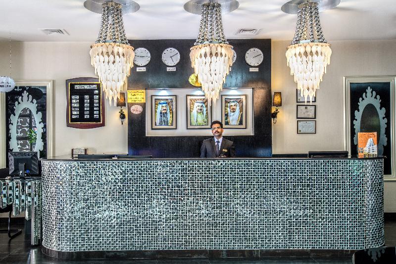 מנאמה Loumage Hotel & Suites מראה חיצוני תמונה
