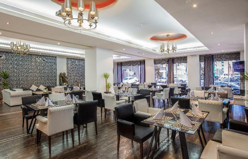 מנאמה Loumage Hotel & Suites מראה חיצוני תמונה